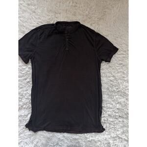 John Varvatos men's sz. L classic black henley short sleeve top. Great shape